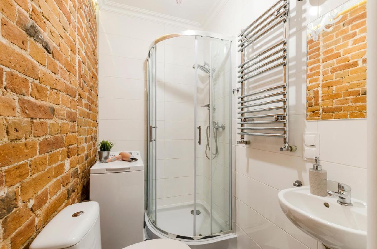 Standard Apartment On 6 Sierpnia Lodž Exteriér fotografie
